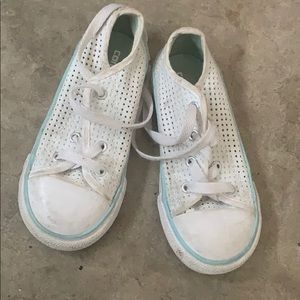 Little girls all star converse